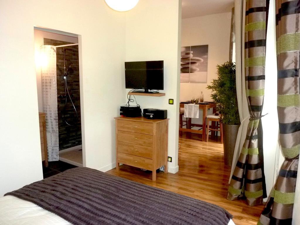 Appartement "Princesse Eleonore" - Centre Historique Bordeaux Zimmer foto
